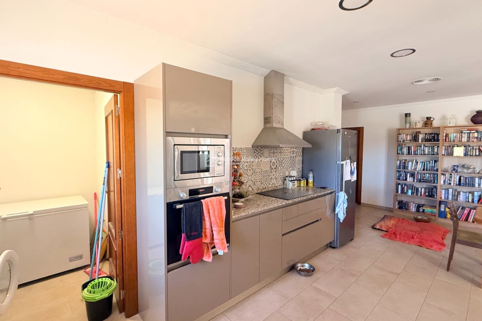 4 soveværelse Villa til salg i Hondon de las Nieves med swimmingpool garage - € 399.000 (Ref: 9331043)