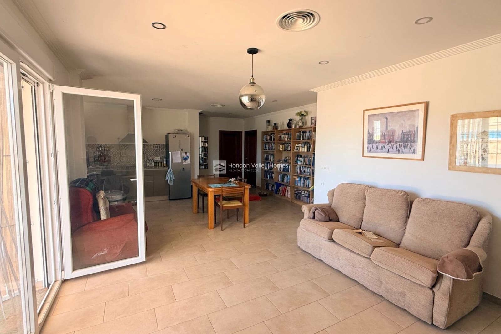 4 soveværelse Villa til salg i Hondon de las Nieves med swimmingpool garage - € 399.000 (Ref: 9331043)