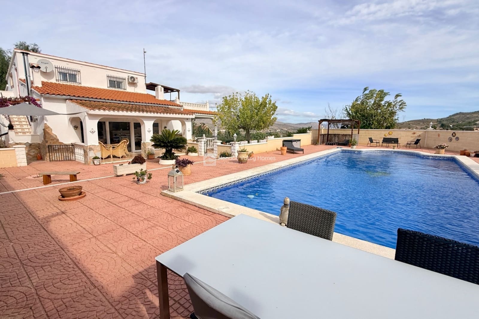 4 chambre Finca/Maison de Campagne à vendre à Hondon de los Frailes avec piscine - 380 000 € (Ref: 9335492)
