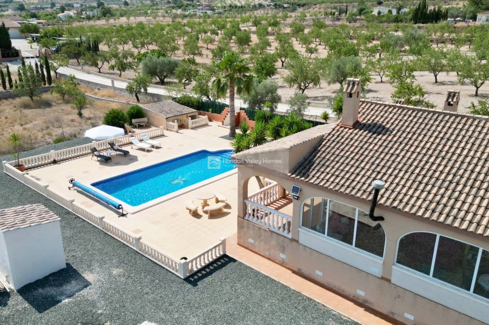 5 soveværelse Villa til salg i Hondon de los Frailes med swimmingpool garage - € 440.000 (Ref: 9356516)