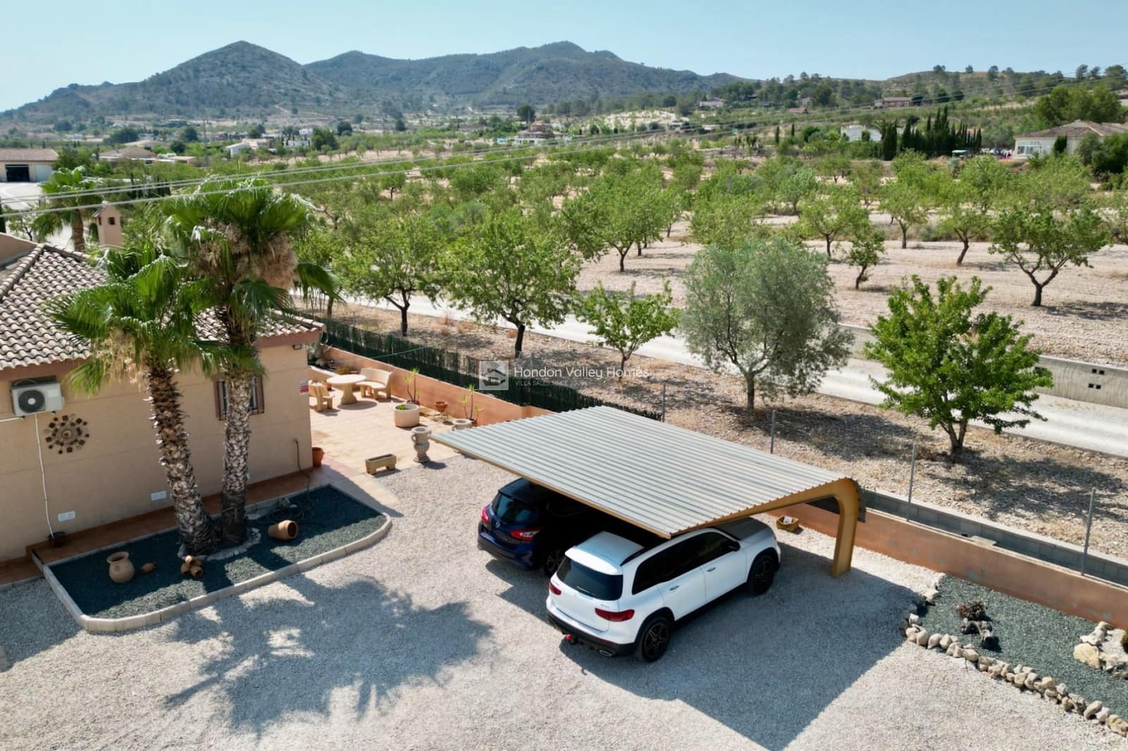 5 soveværelse Villa til salg i Hondon de los Frailes med swimmingpool garage - € 440.000 (Ref: 9356516)