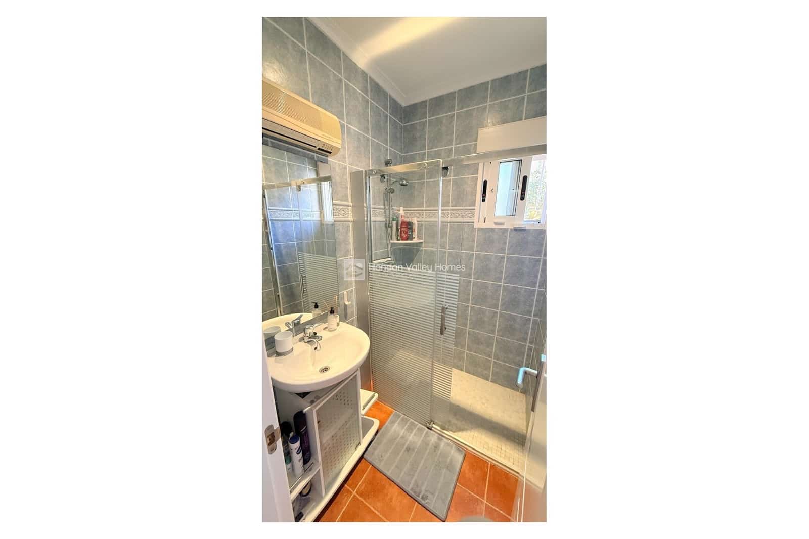 Chalet de 3 habitaciones en Hondón de las Nieves en venta con piscina - 299.950 € (Ref: 9401780)