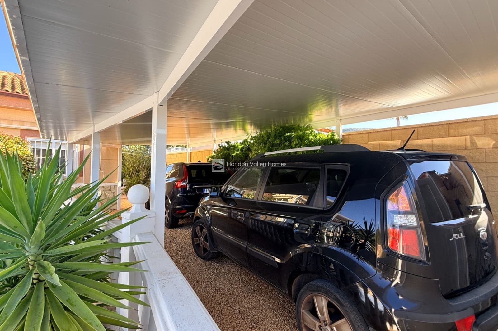 Chalet de 3 habitaciones en Hondón de las Nieves en venta con piscina - 299.950 € (Ref: 9401780)