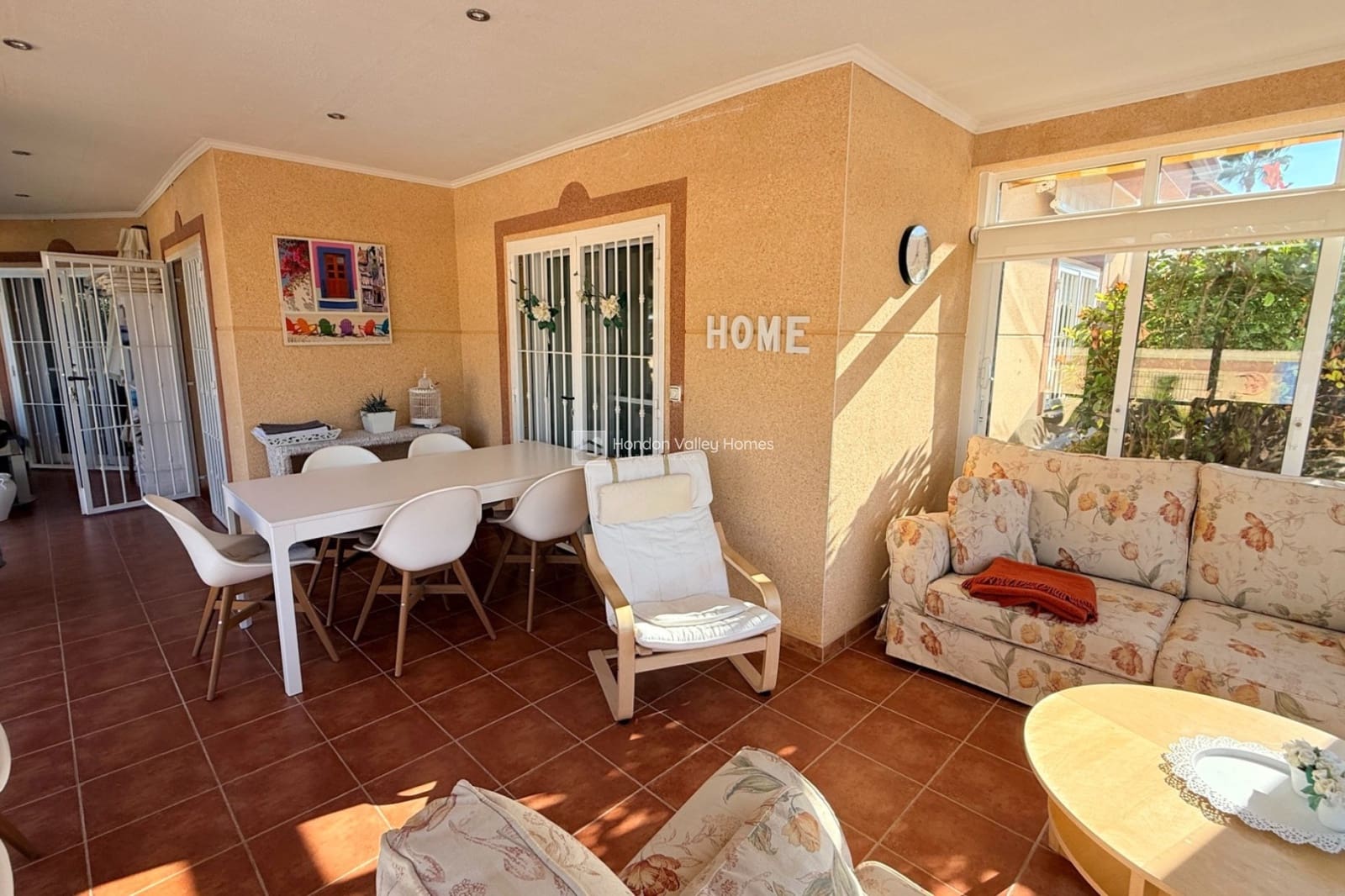 Chalet de 3 habitaciones en Hondón de las Nieves en venta con piscina - 299.950 € (Ref: 9401780)