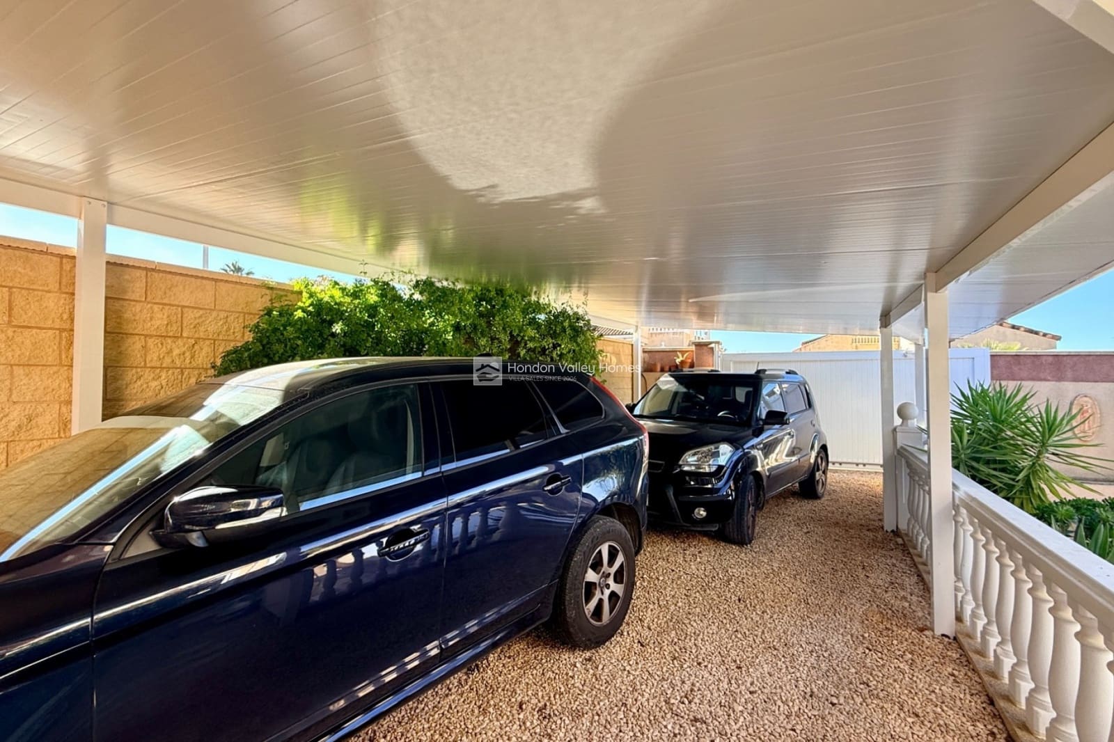 Chalet de 3 habitaciones en Hondón de las Nieves en venta con piscina - 299.950 € (Ref: 9401780)