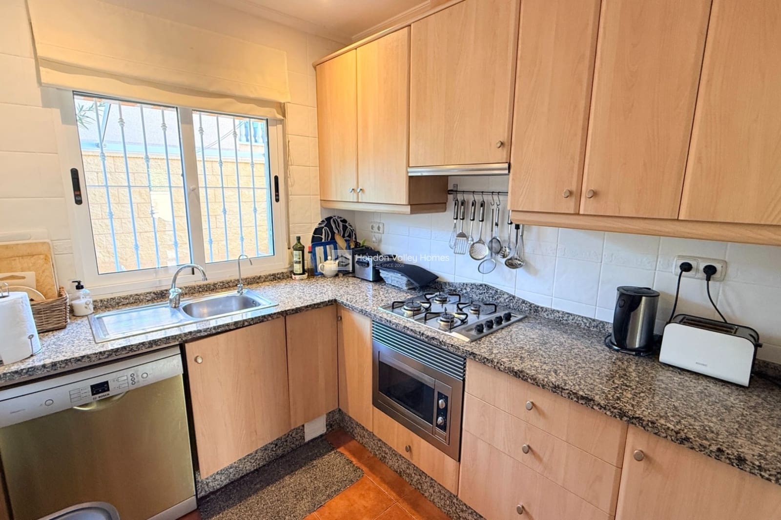 Chalet de 3 habitaciones en Hondón de las Nieves en venta con piscina - 299.950 € (Ref: 9401780)