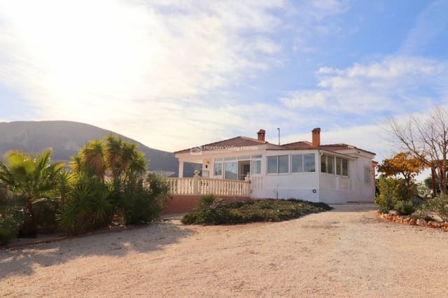 4 soverom Villa til salgs i La Romana med svømmebasseng - € 379 000 (Ref: 9446916)