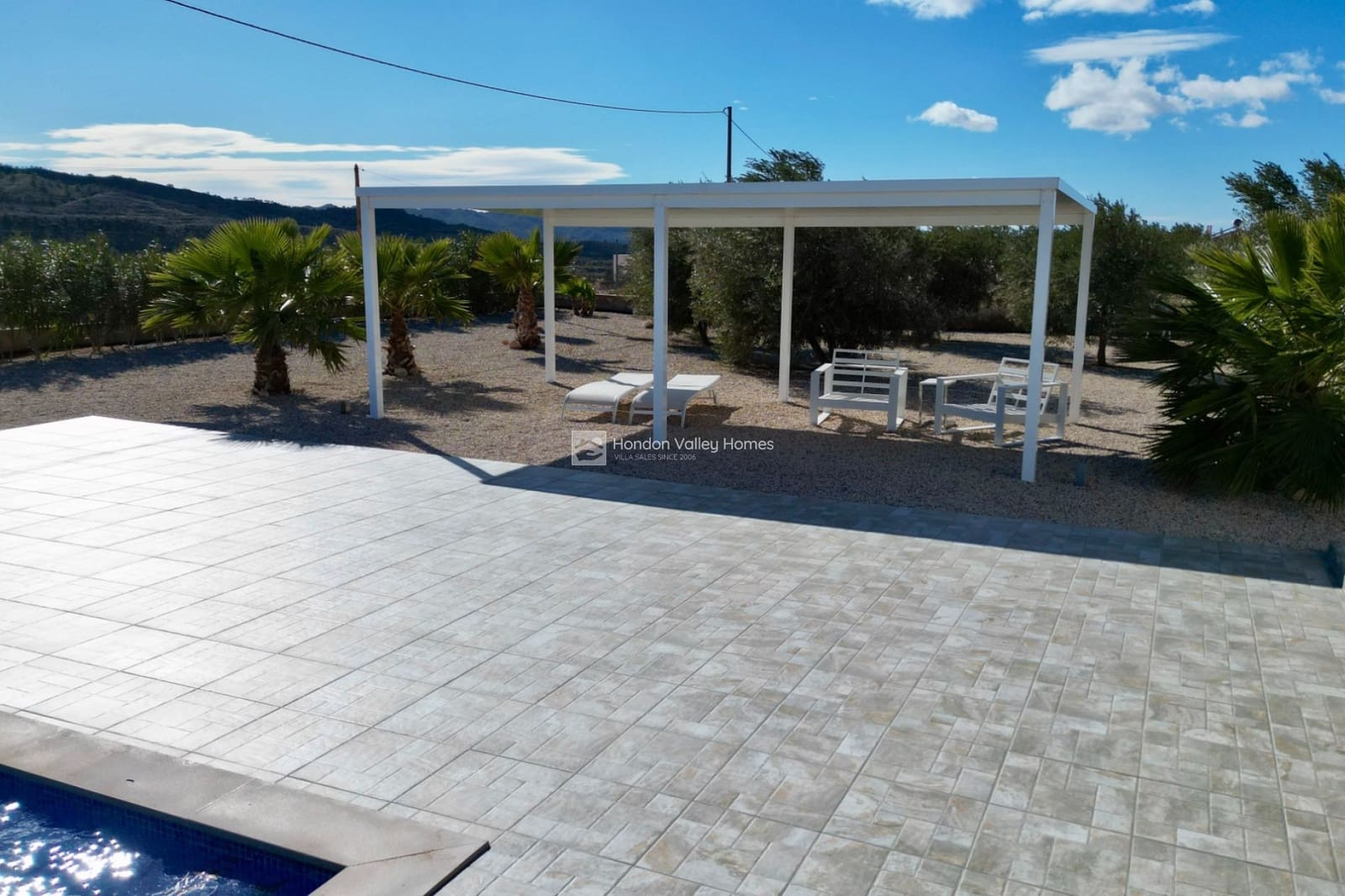 Chalet de 3 habitaciones en Macisvenda en venta con piscina garaje - 374.950 € (Ref: 9537024)