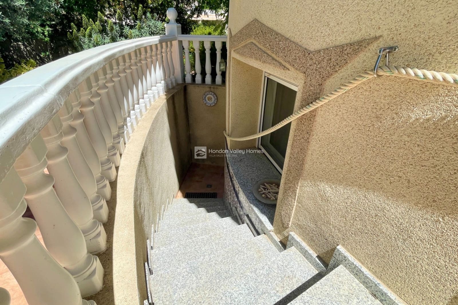 4 slaapkamer Villa te koop in Hondon de las Nieves met zwembad - € 359.950 (Ref: 9626351)