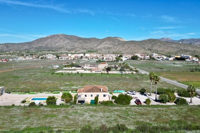 3 makuuhuone Huvila myytävänä paikassa Hondón de los Frailes mukana uima-altaan 
autotalli - 299 950 € (Ref: 9672157)