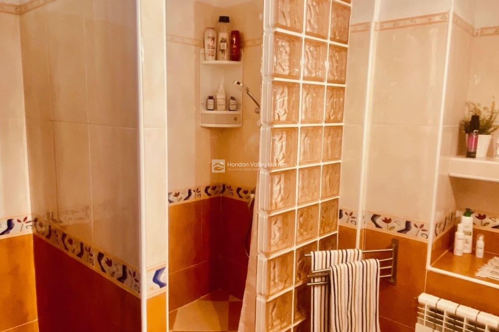 5 chambre Finca/Maison de Campagne à vendre à La Romana avec piscine garage - 575 000 € (Ref: 9676463)