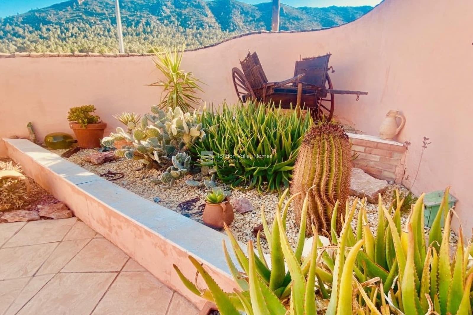 5 chambre Finca/Maison de Campagne à vendre à La Romana avec piscine garage - 575 000 € (Ref: 9676463)