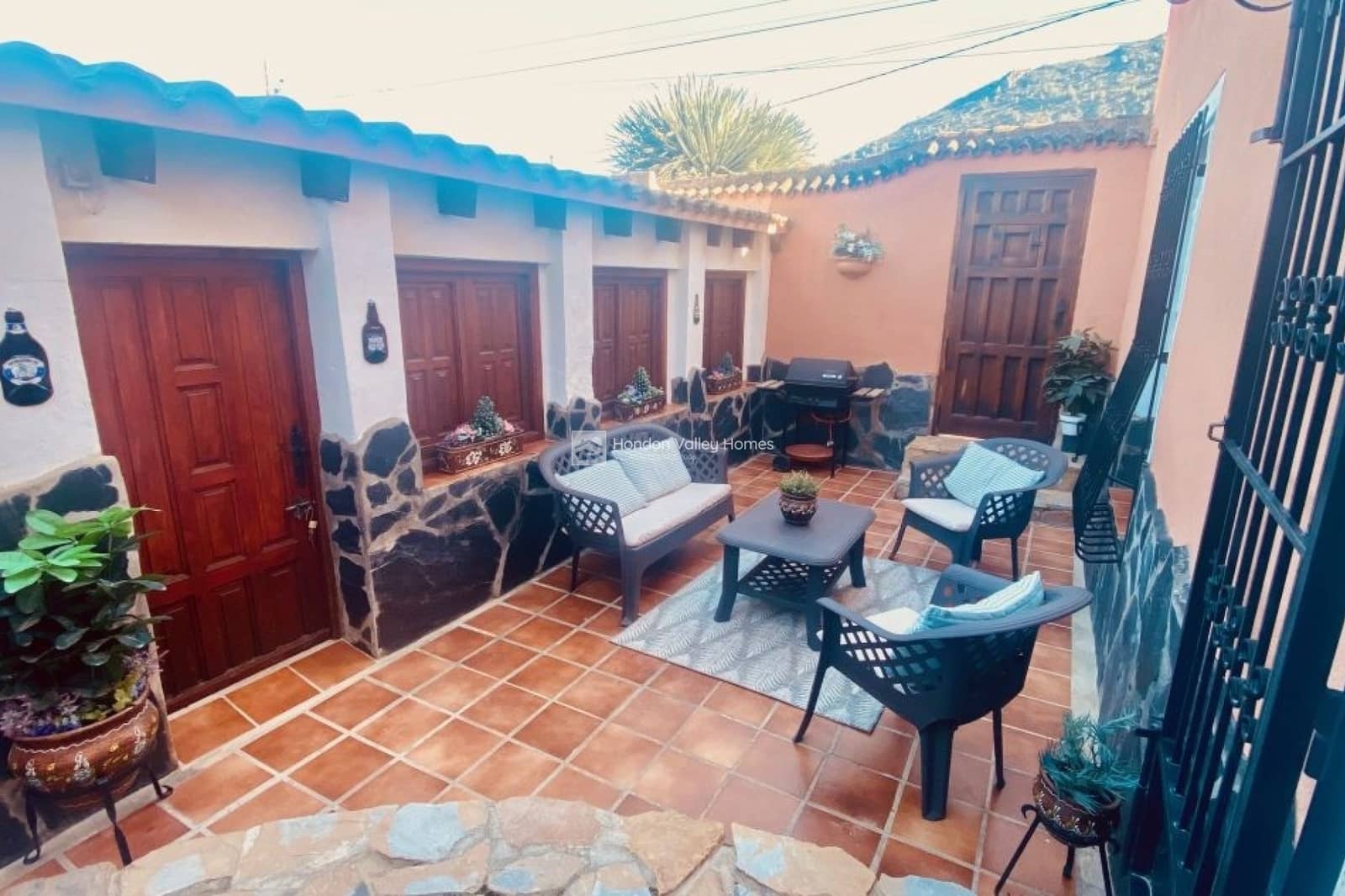 5 chambre Finca/Maison de Campagne à vendre à La Romana avec piscine garage - 575 000 € (Ref: 9676463)