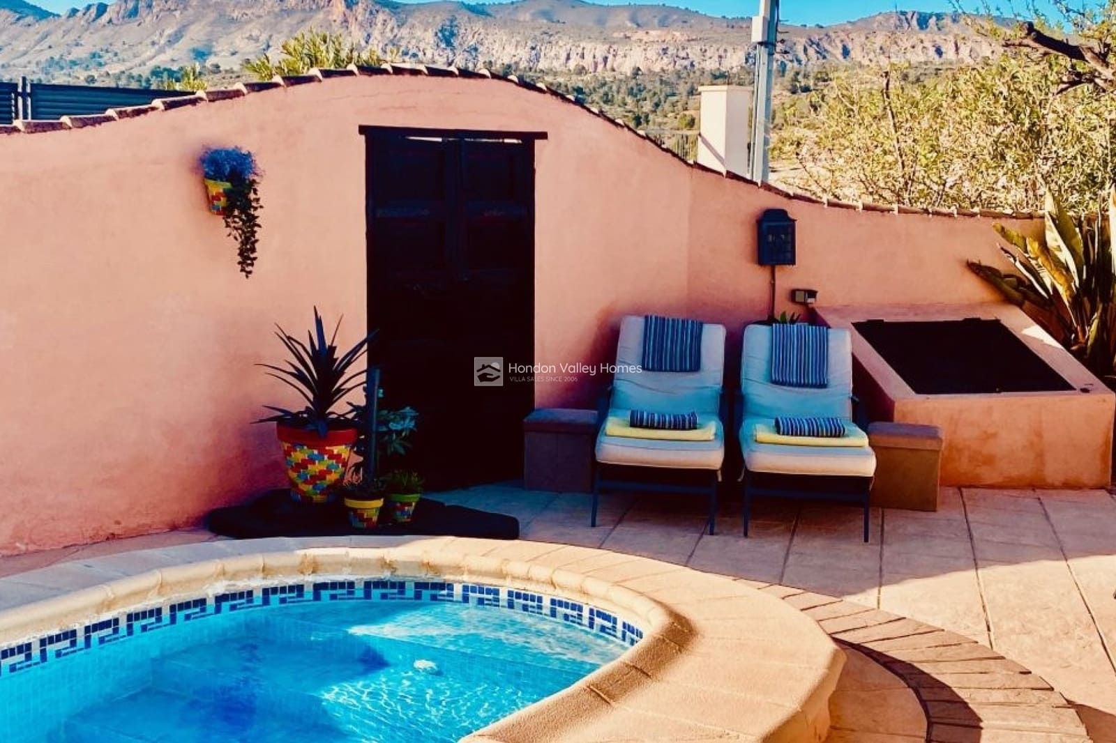 5 chambre Finca/Maison de Campagne à vendre à La Romana avec piscine garage - 575 000 € (Ref: 9676463)