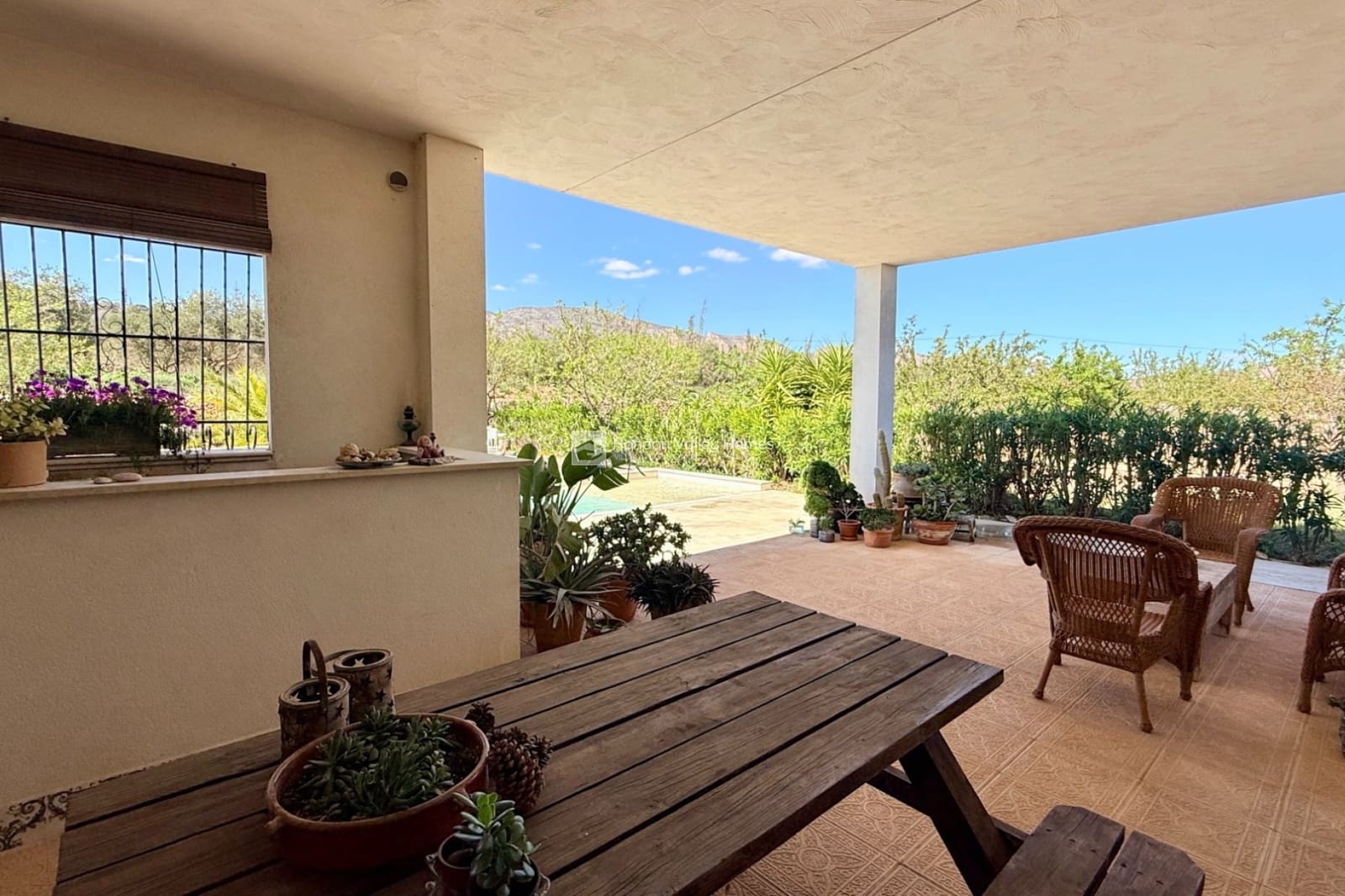 7 bedroom Villa for sale in Hondon de las Nieves with pool garage - € 725,000 (Ref: 9683297)