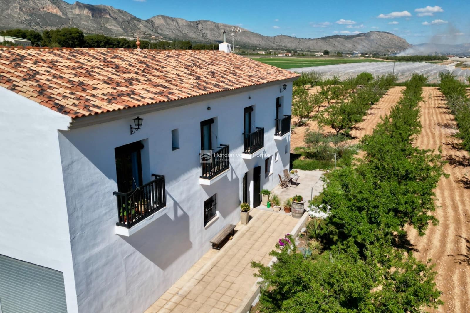 7 bedroom Villa for sale in Hondon de las Nieves with pool garage - € 725,000 (Ref: 9683297)