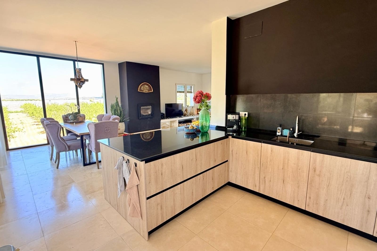 7 bedroom Villa for sale in Hondon de las Nieves with pool garage - € 725,000 (Ref: 9683297)