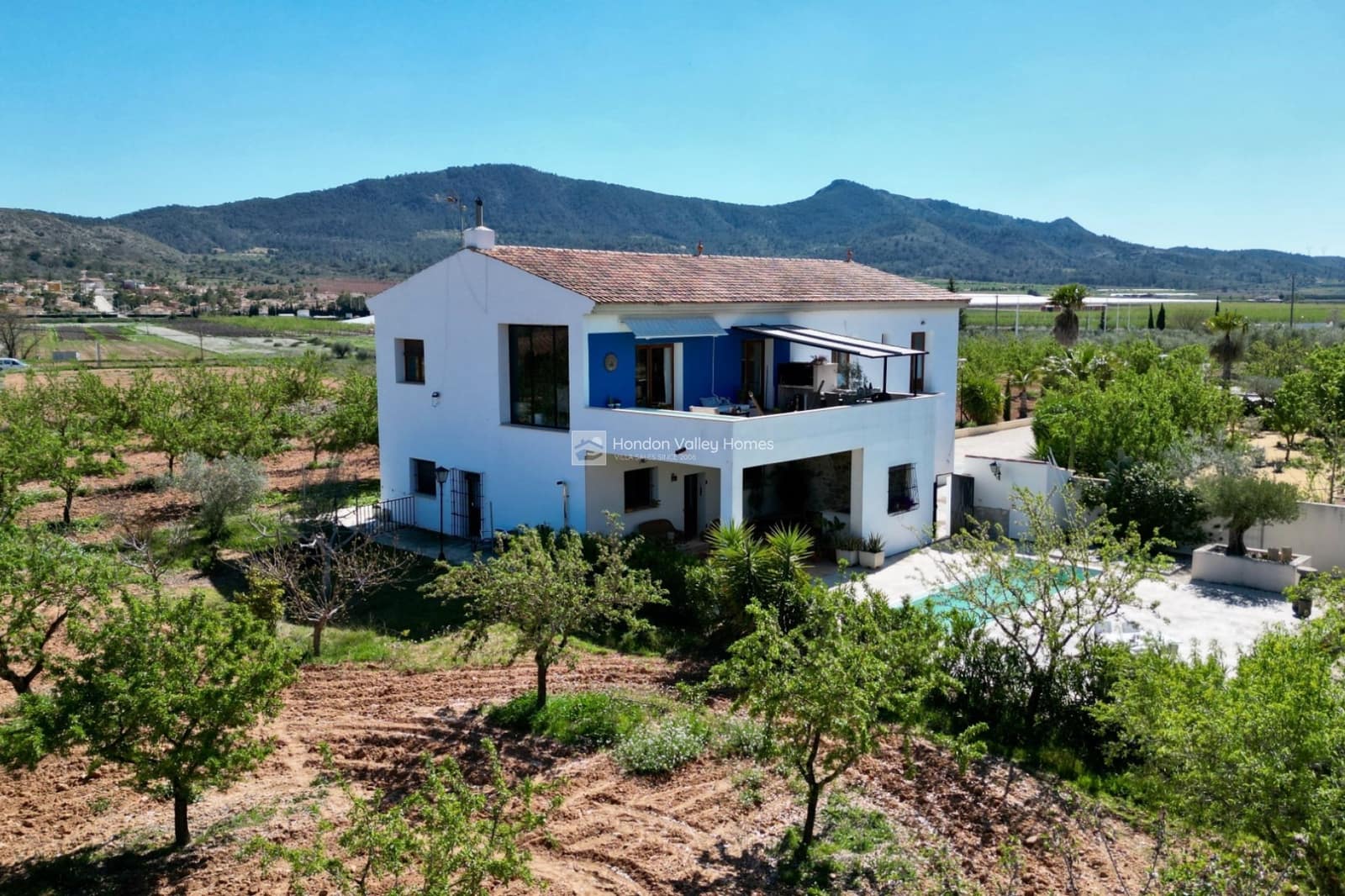 7 bedroom Villa for sale in Hondon de las Nieves with pool garage - € 725,000 (Ref: 9683297)