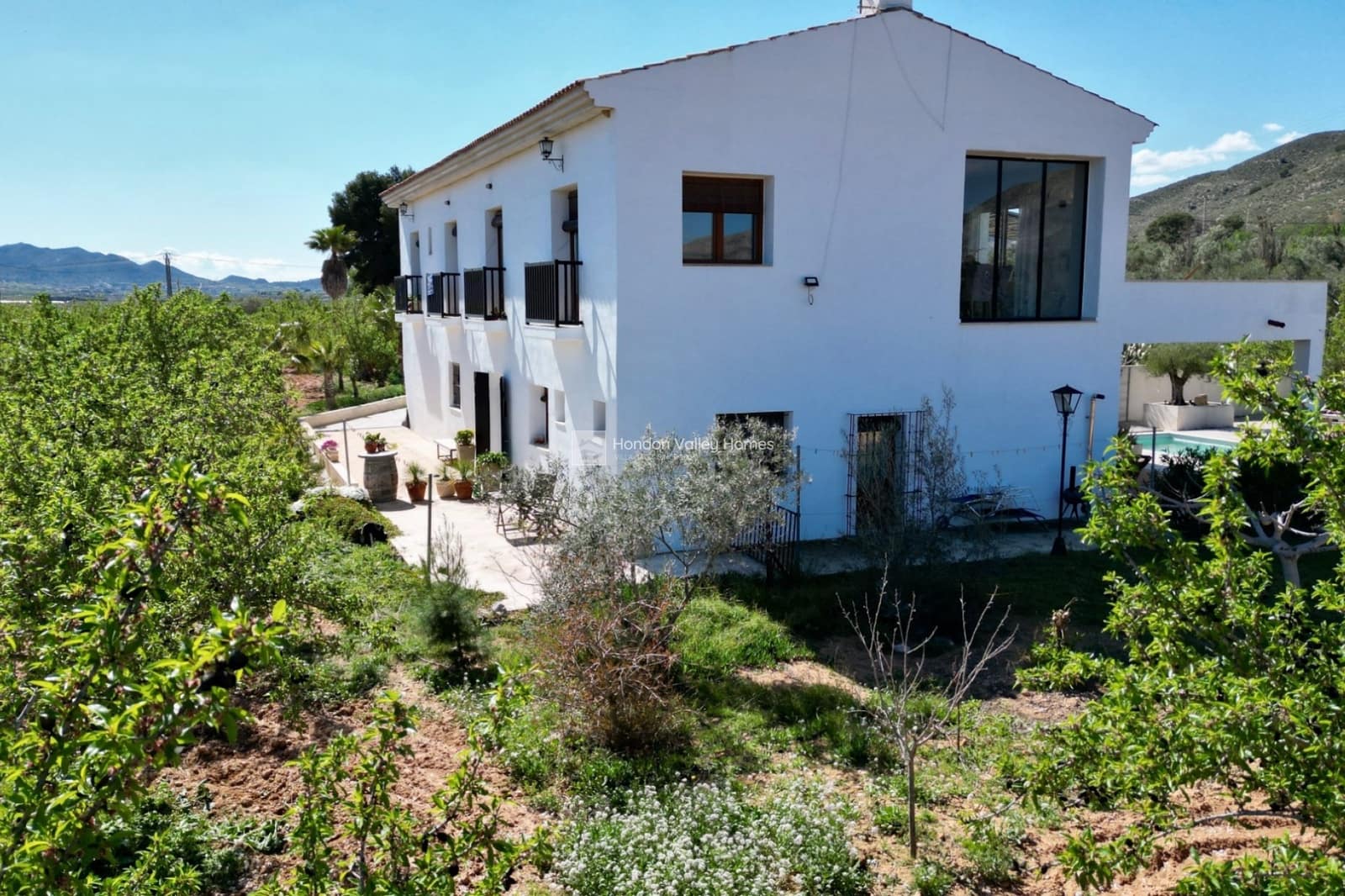 7 bedroom Villa for sale in Hondon de las Nieves with pool garage - € 725,000 (Ref: 9683297)