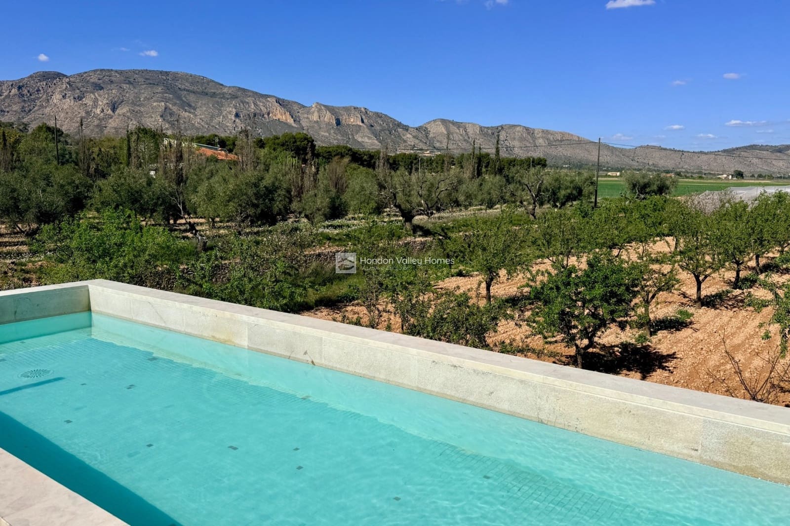 7 bedroom Villa for sale in Hondon de las Nieves with pool garage - € 725,000 (Ref: 9683297)