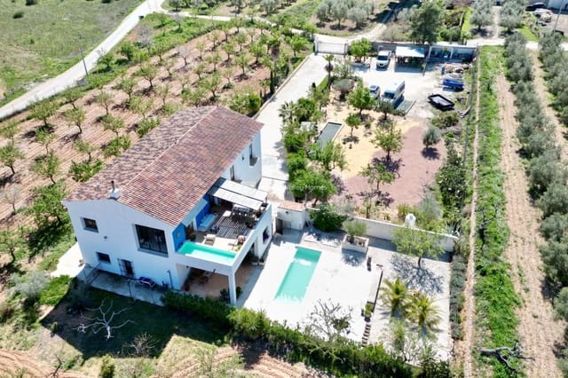 7 bedroom Villa for sale in Hondón de las Nieves with pool garage - € 725,000 (Ref: 9683297)
