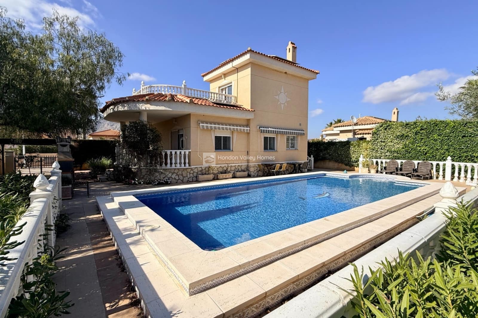 3 sovrum Villa till salu i Hondon de las Nieves med pool - 299 950 € (Ref: 9720316)