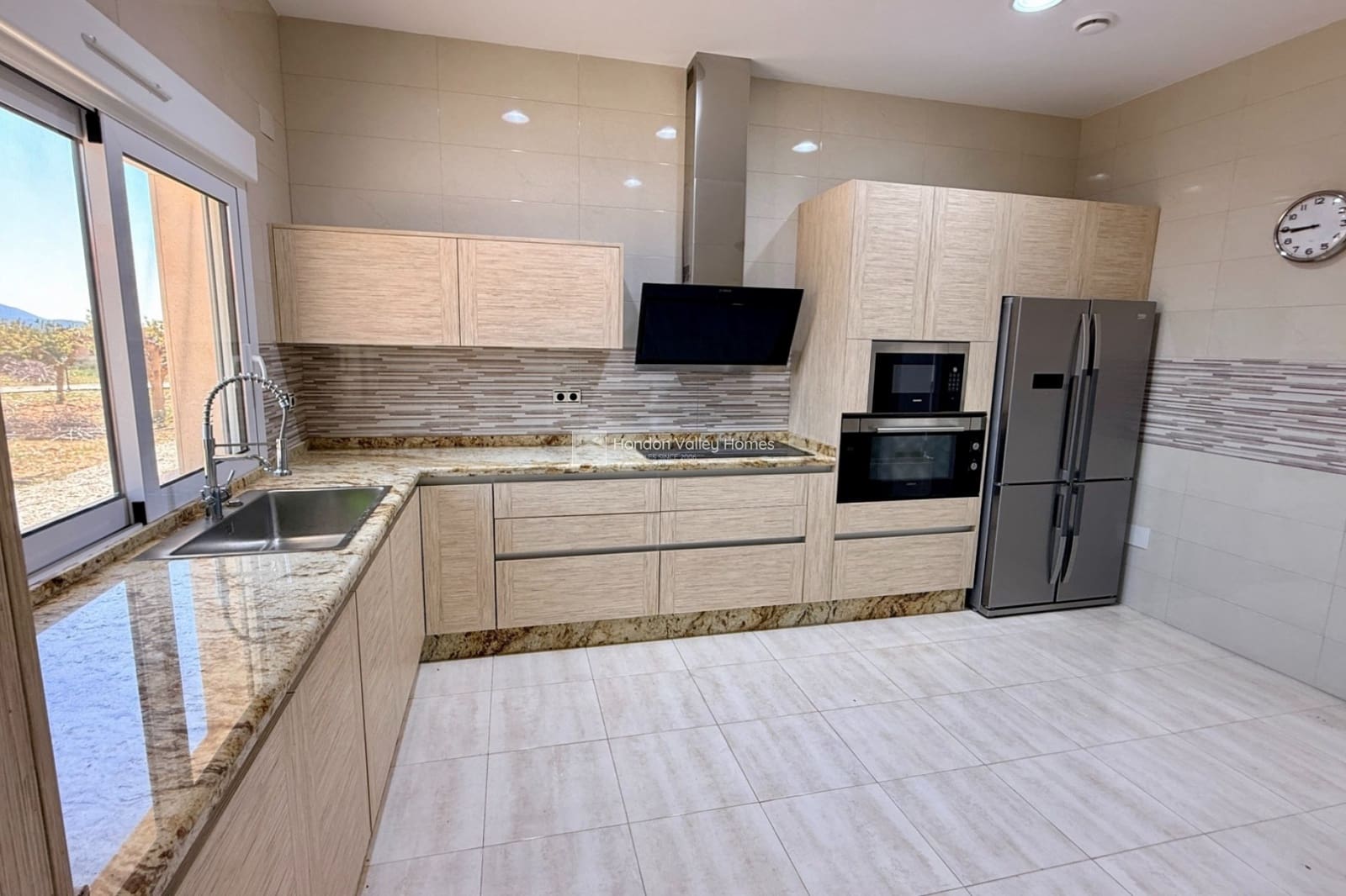 4 soverom Villa til salgs i Pinoso - € 650 006 (Ref: 9726220)