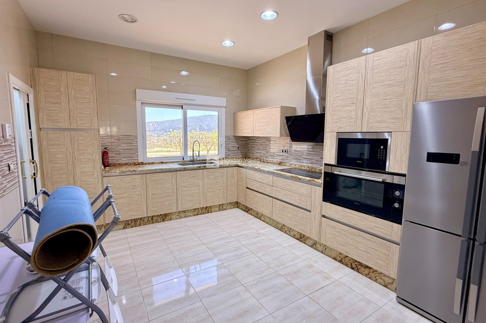 4 soverom Villa til salgs i Pinoso - € 650 006 (Ref: 9726220)