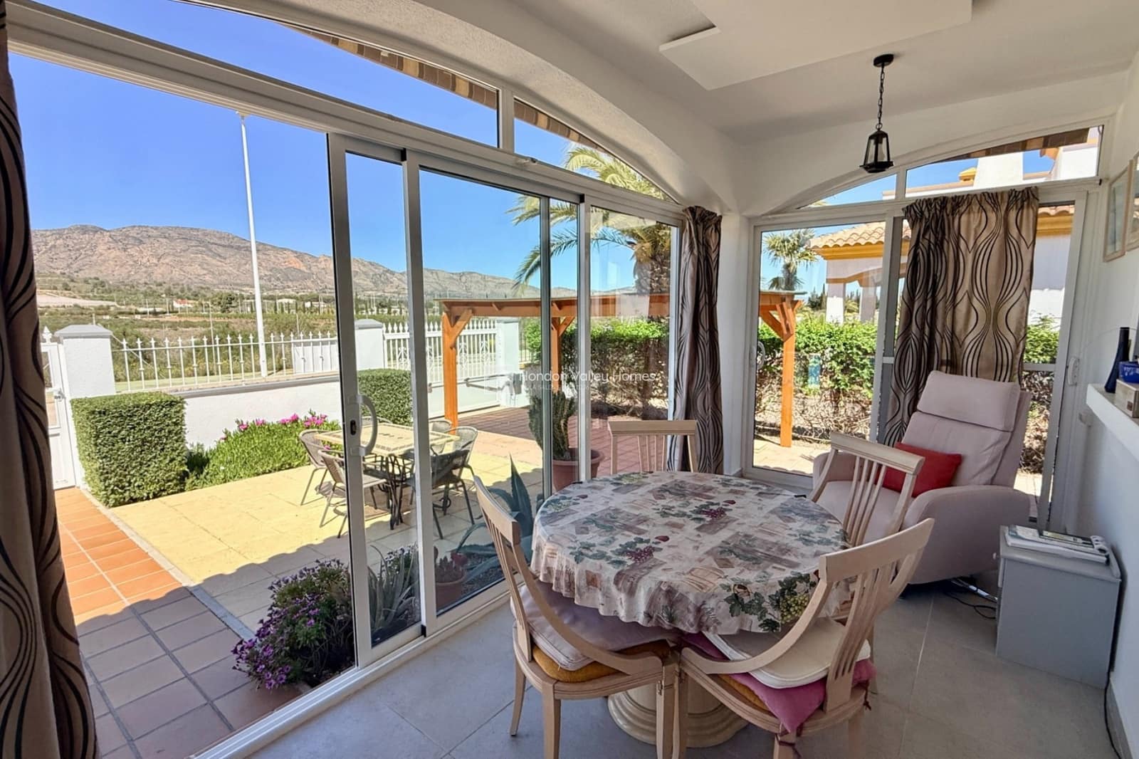 3 camera da letto Villa in vendita in Hondon de las Nieves con piscina - 270.000 € (Rif: 9736153)