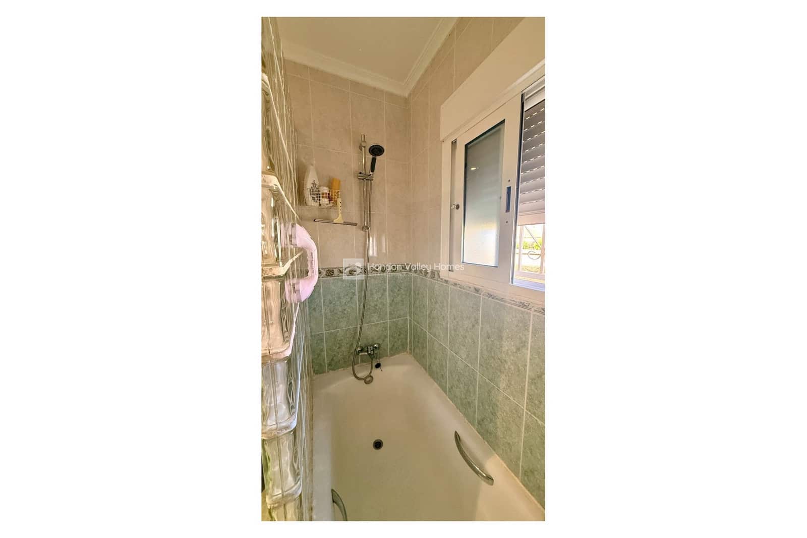 Chalet de 2 habitaciones en Hondón de las Nieves en venta con piscina - 299.950 € (Ref: 9758662)