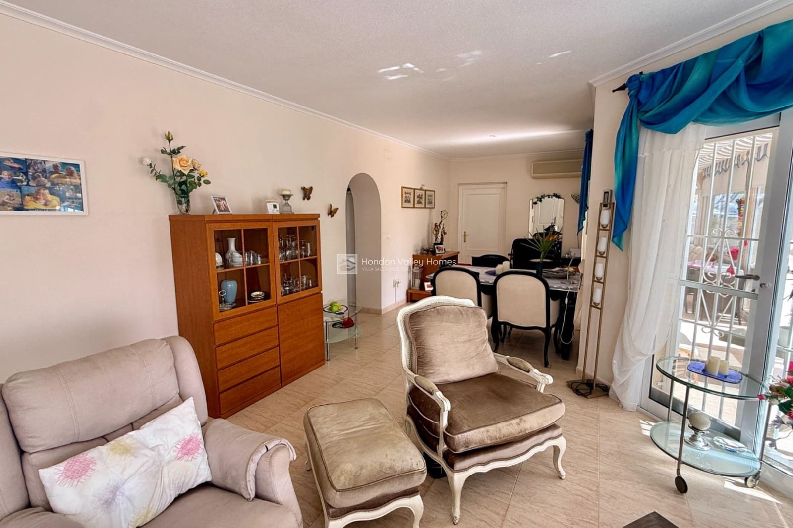 Chalet de 2 habitaciones en Hondón de las Nieves en venta con piscina - 299.950 € (Ref: 9758662)