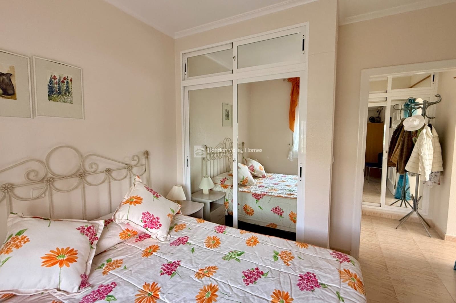 Chalet de 2 habitaciones en Hondón de las Nieves en venta con piscina - 299.950 € (Ref: 9758662)