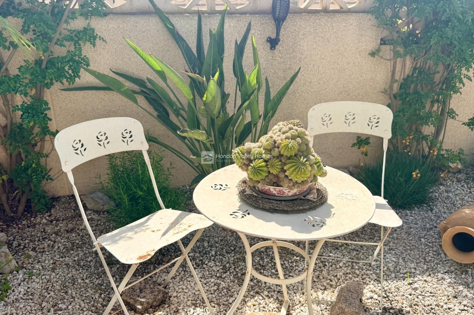 Chalet de 2 habitaciones en Hondón de las Nieves en venta con piscina - 299.950 € (Ref: 9758662)