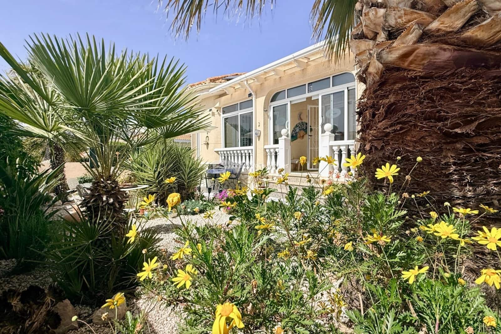 Chalet de 2 habitaciones en Hondón de las Nieves en venta con piscina - 299.950 € (Ref: 9758662)