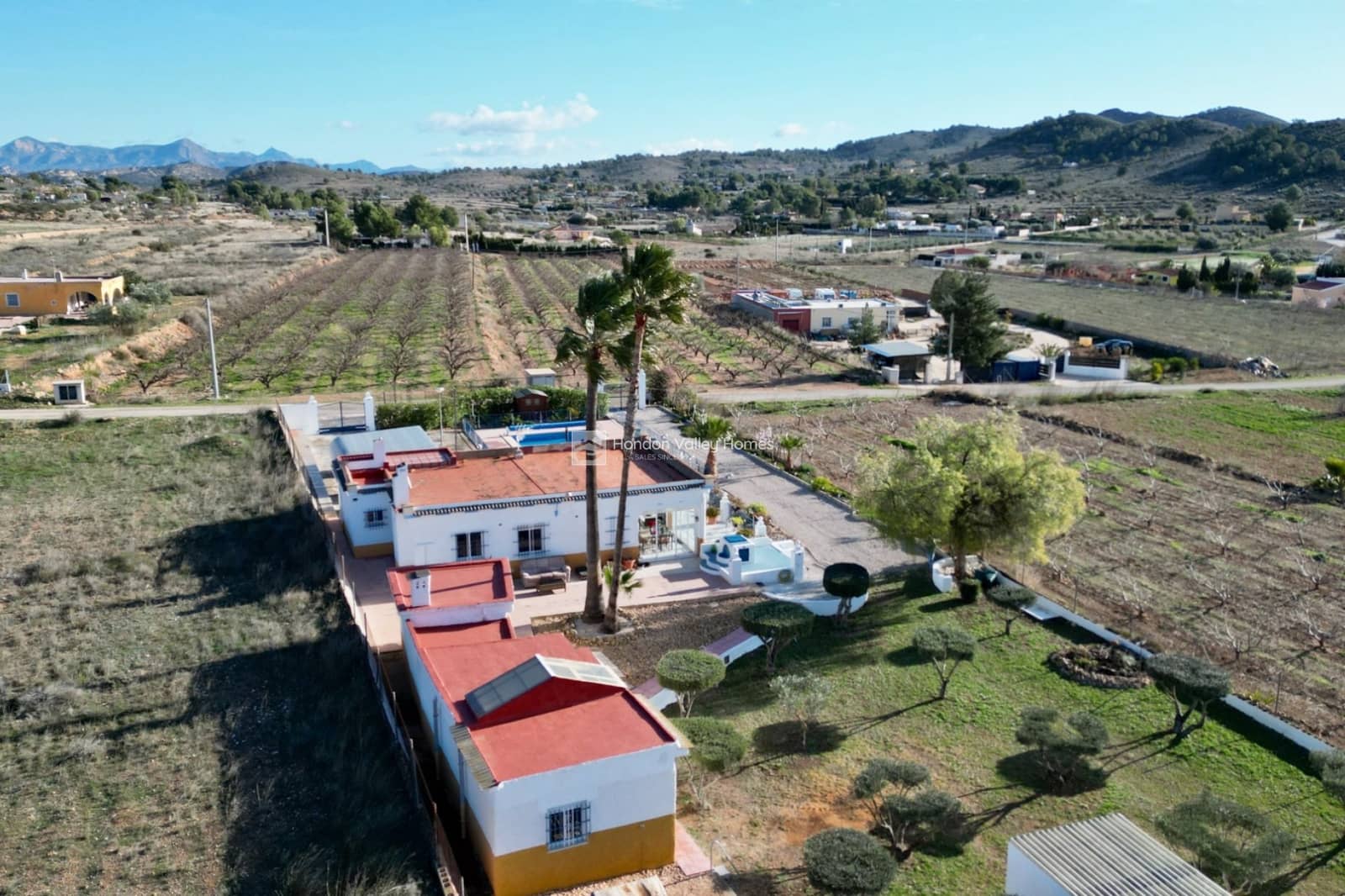 3 camera da letto Villa in vendita in Hondon de las Nieves con piscina garage - 298.000 € (Rif: 9793476)