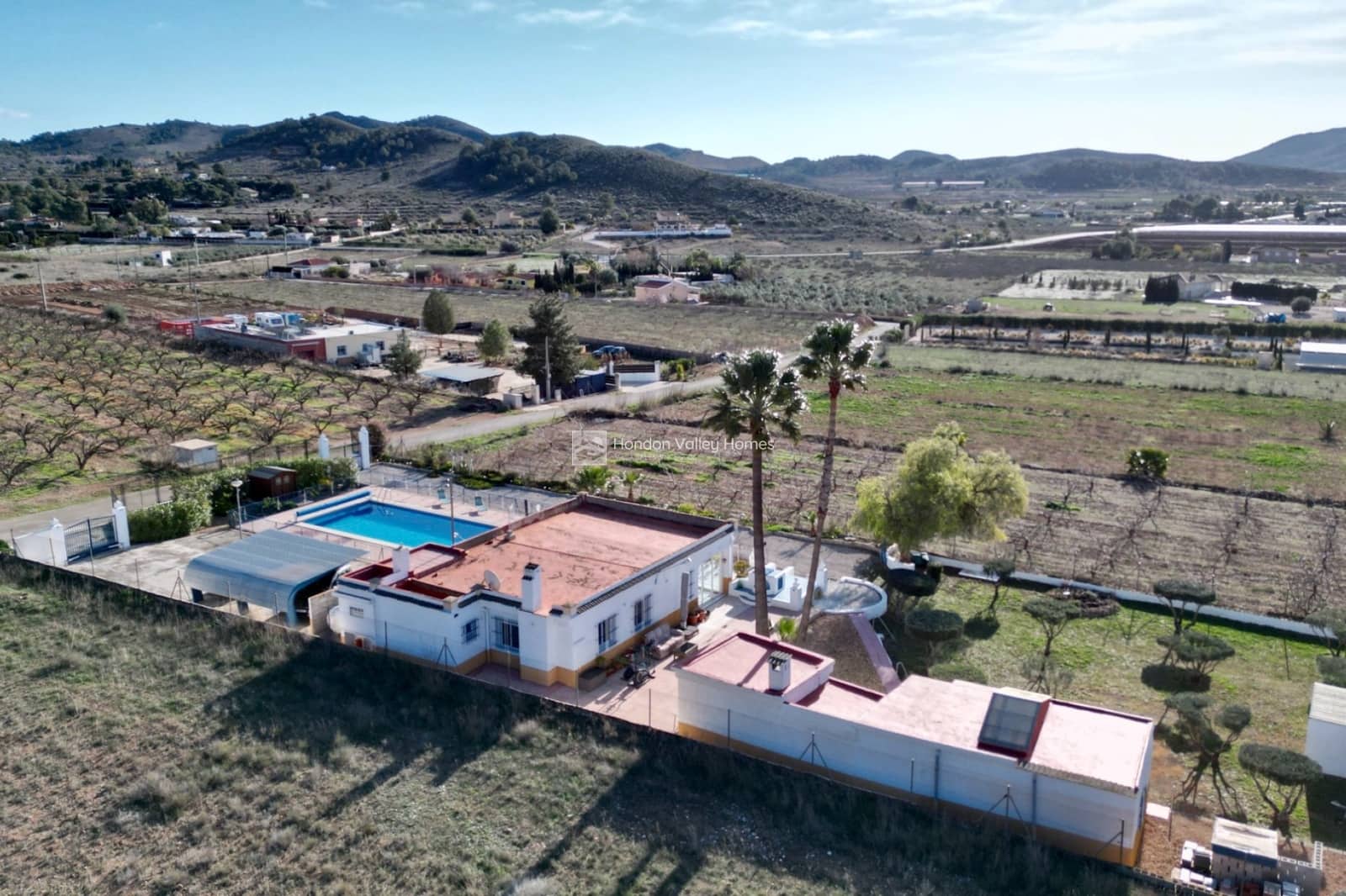 3 camera da letto Villa in vendita in Hondon de las Nieves con piscina garage - 298.000 € (Rif: 9793476)