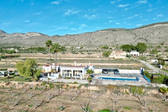 3 soverom Villa til salgs i Hondón de las Nieves med svømmebasseng garasje - € 298 000 (Ref: 9793476)