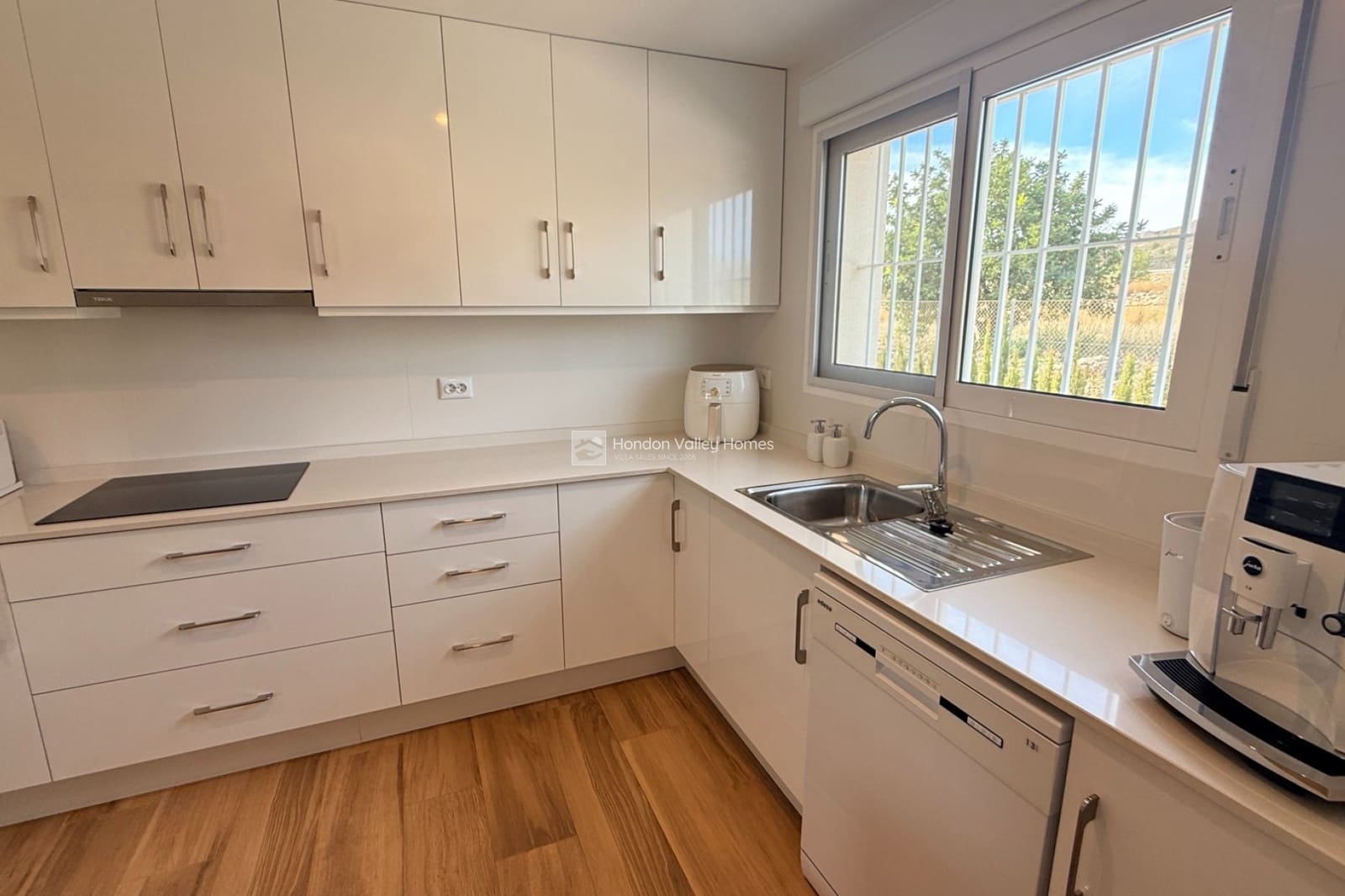 3 Zimmer Villa zu verkaufen in Macisvenda mit Pool Garage - 389.950 € (Ref: 9798379)