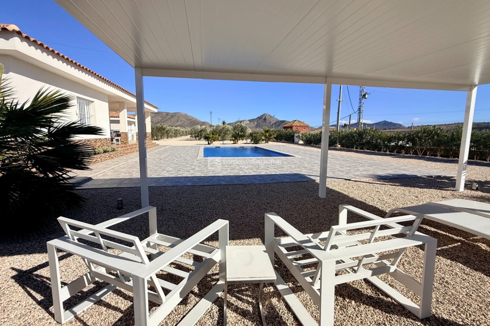 3 Zimmer Villa zu verkaufen in Macisvenda mit Pool Garage - 389.950 € (Ref: 9798379)