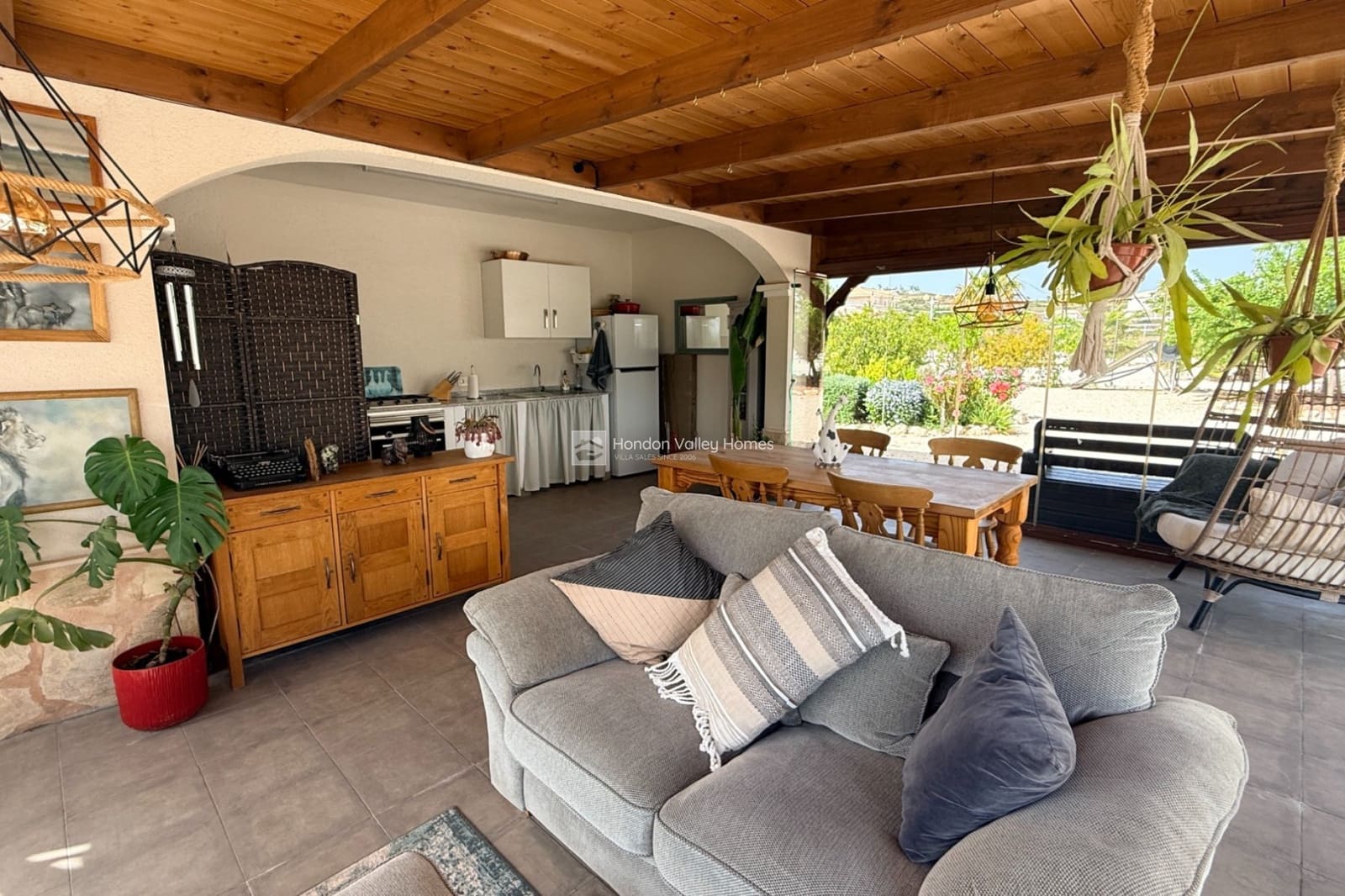 4 sypialnia Willa na sprzedaż w Pinoso z basenem garażem - 649 950 € (Ref: 9798380)