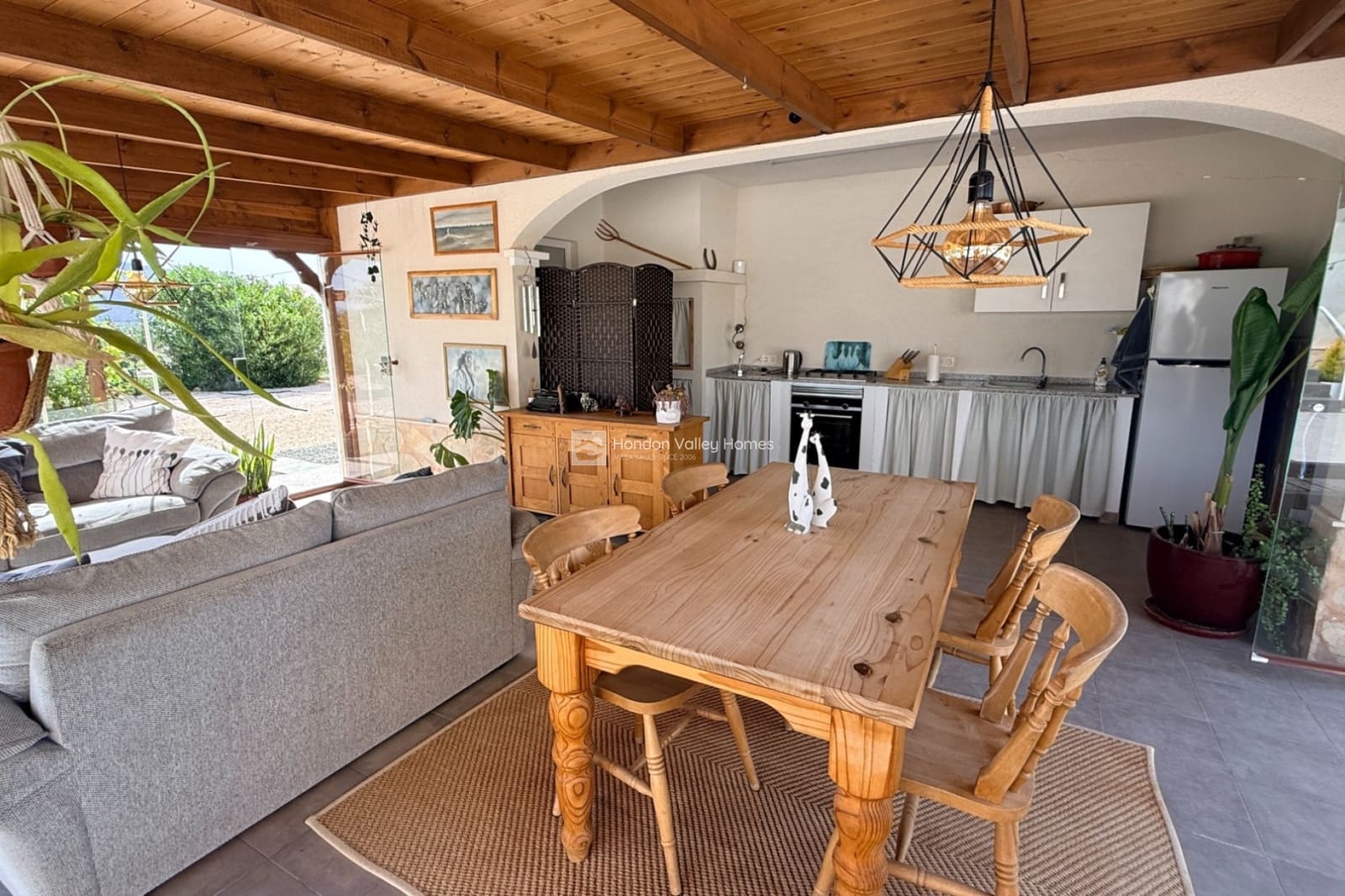 4 sypialnia Willa na sprzedaż w Pinoso z basenem garażem - 649 950 € (Ref: 9798380)