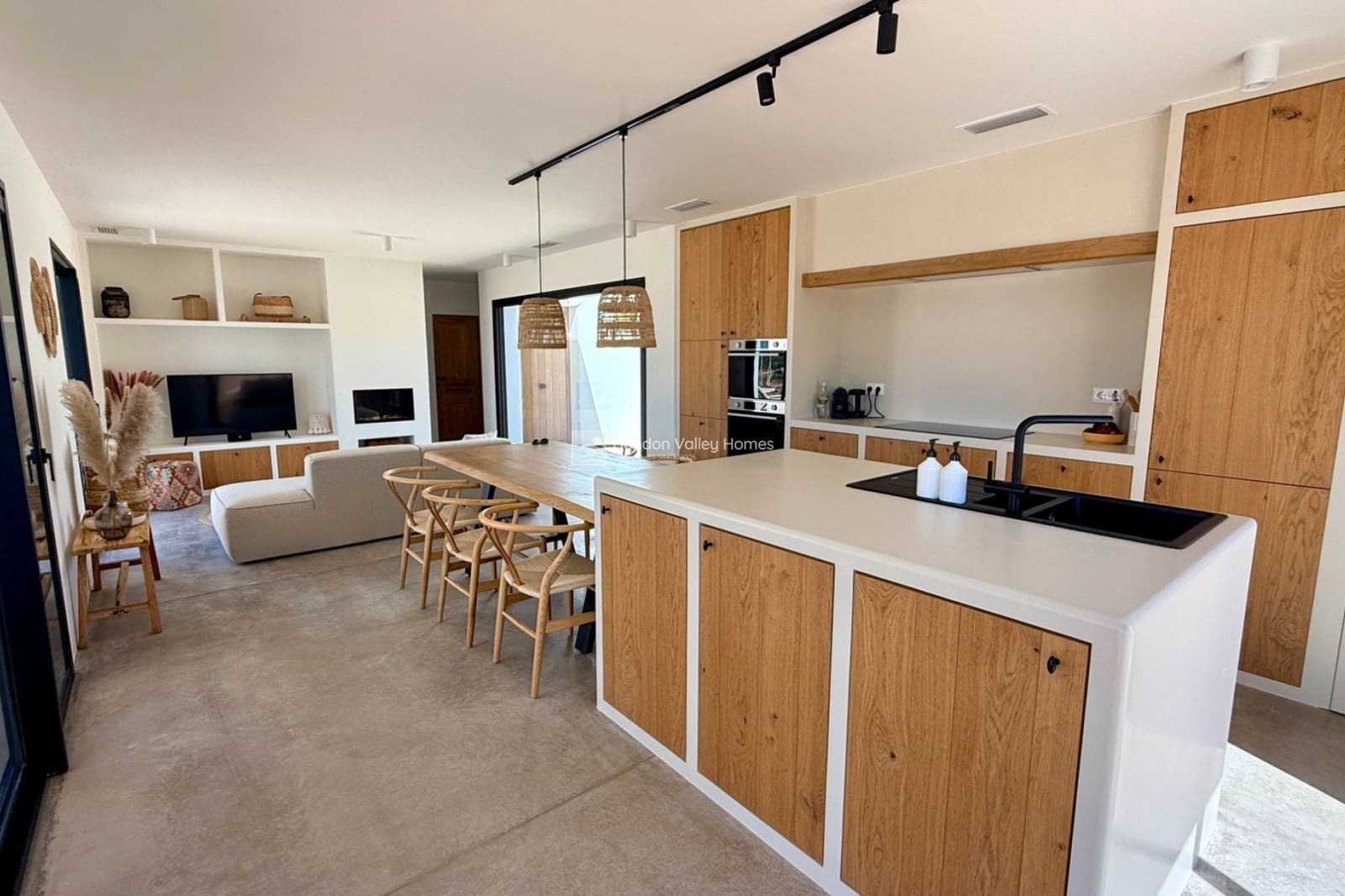 3 soveværelse Villa til salg i Barbarroja med swimmingpool garage - € 499.950 (Ref: 9828025)