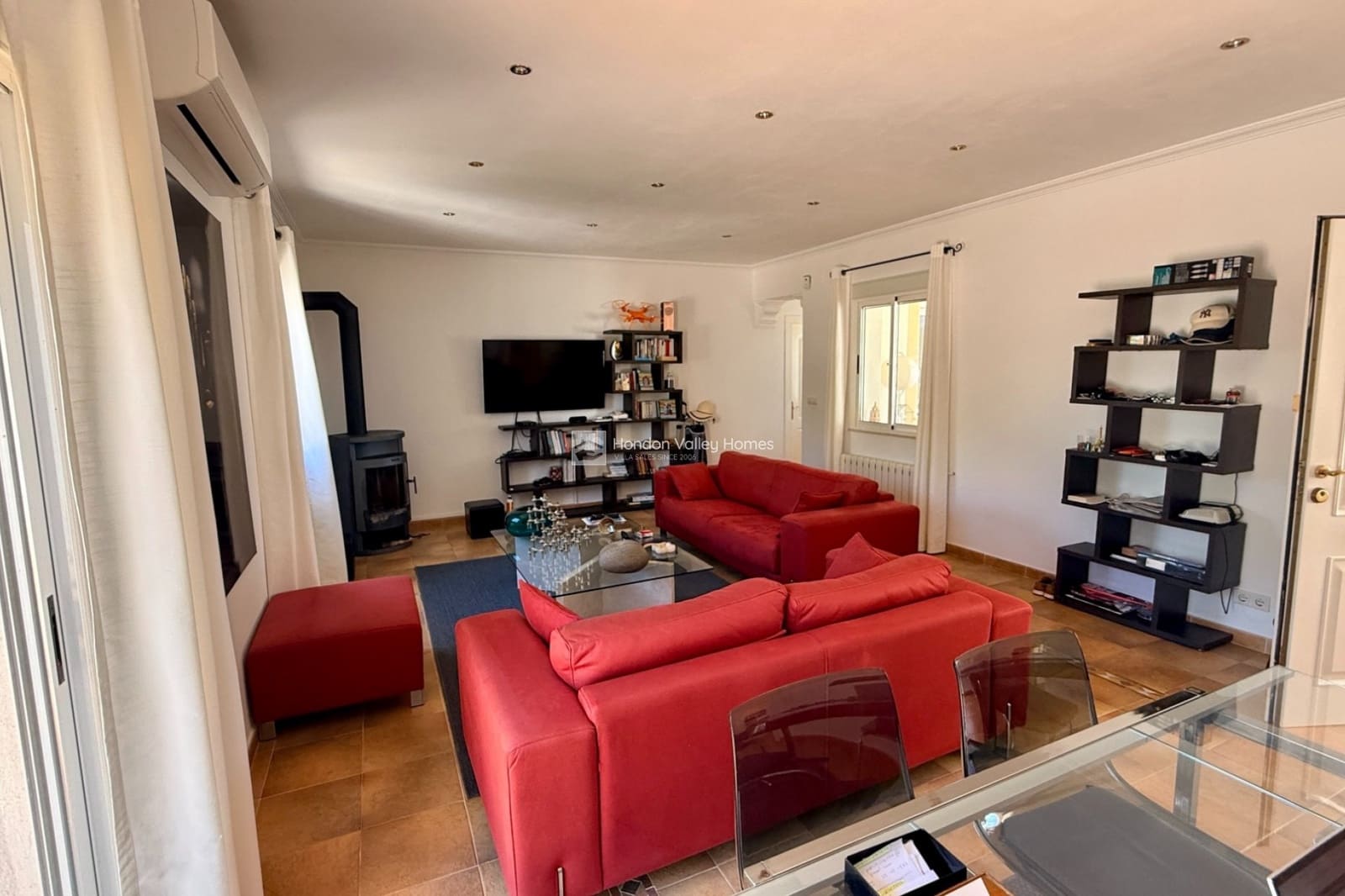 4 Zimmer Villa zu verkaufen in La Romana mit Pool Garage - 495.000 € (Ref: 9860999)