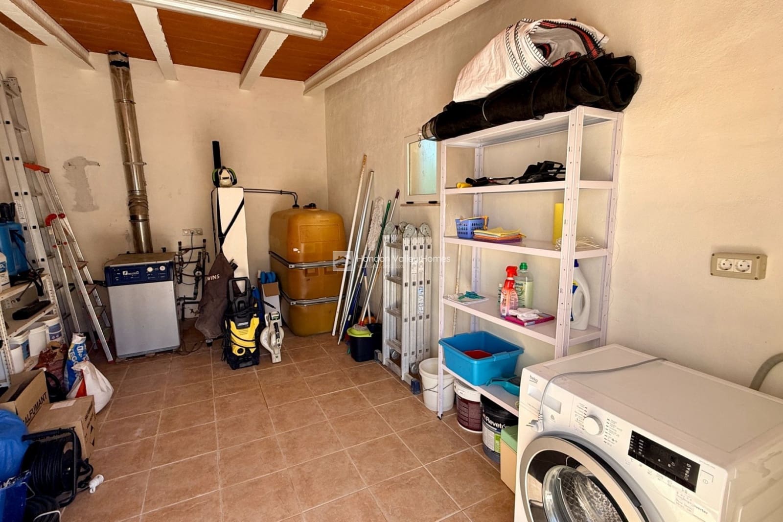 4 Zimmer Villa zu verkaufen in La Romana mit Pool Garage - 495.000 € (Ref: 9860999)