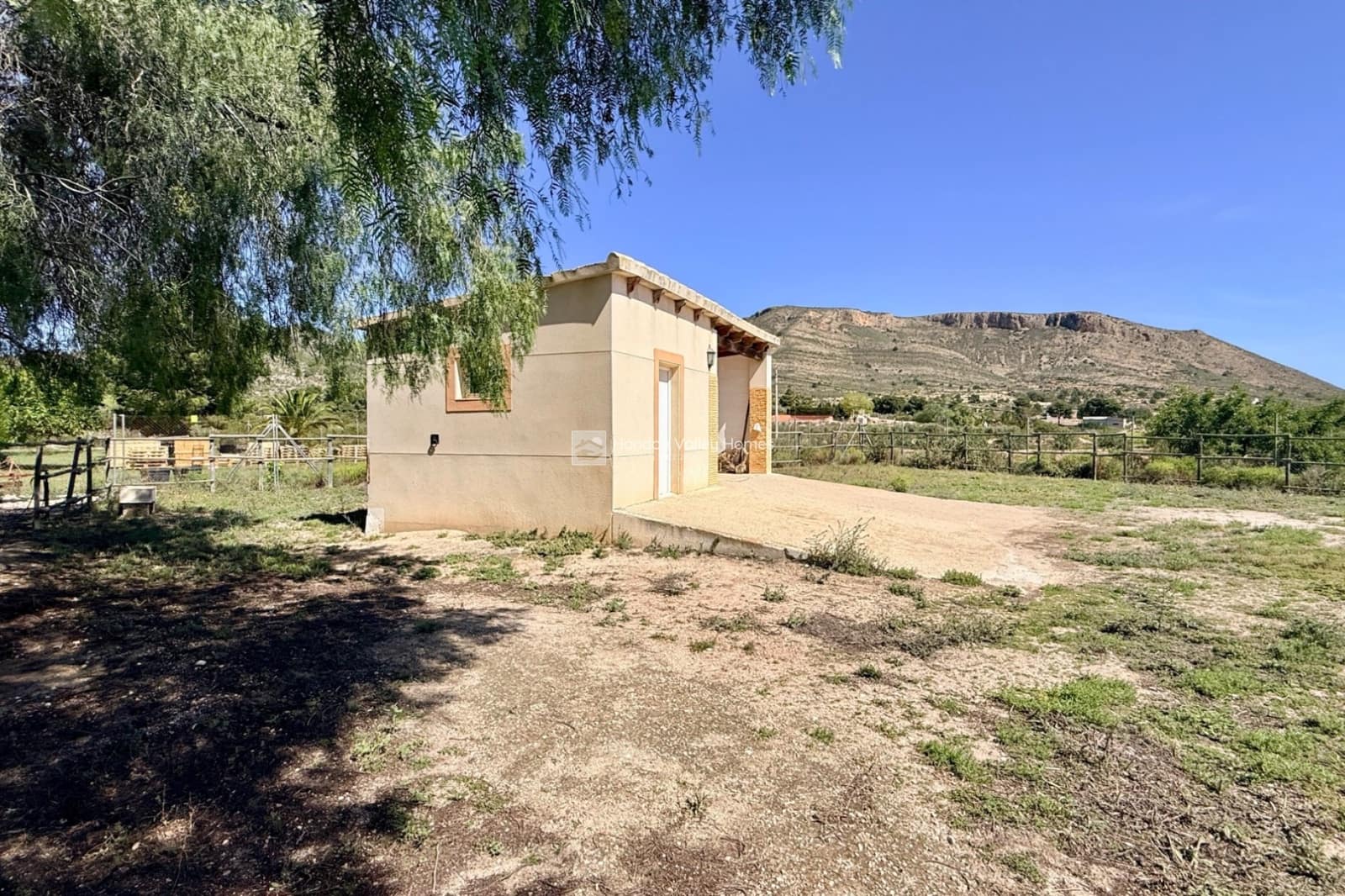 4 Zimmer Villa zu verkaufen in La Romana mit Pool Garage - 495.000 € (Ref: 9860999)