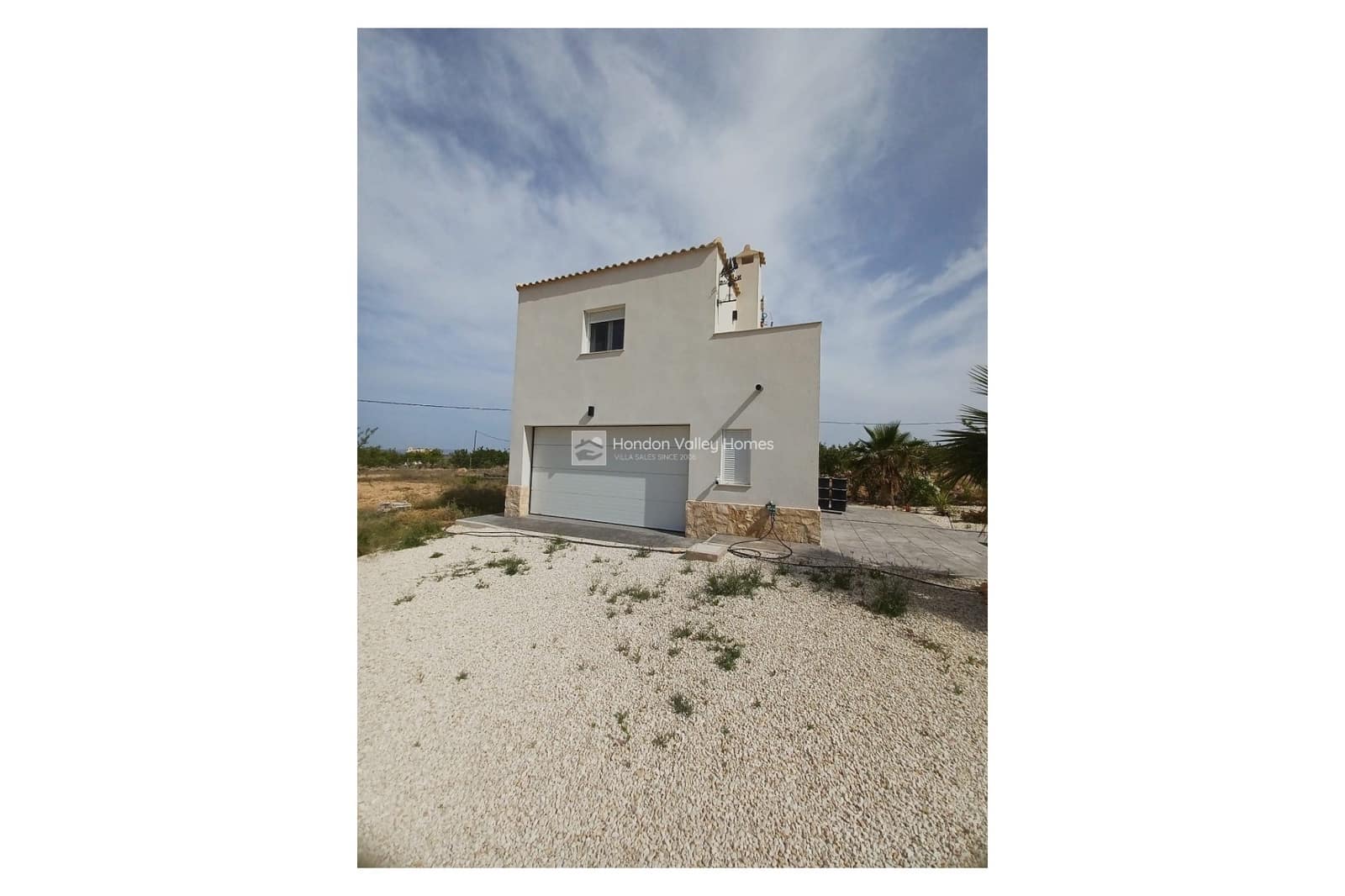 6 bedroom Villa for sale in Pinoso with pool garage - € 649,995 (Ref: 9869661)