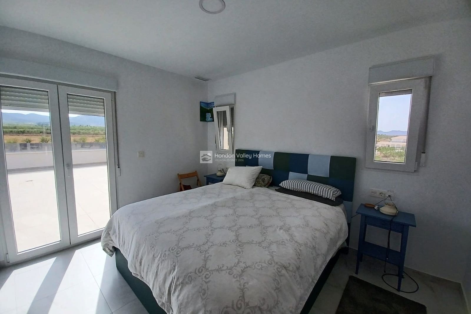 6 bedroom Villa for sale in Pinoso with pool garage - € 649,995 (Ref: 9869661)