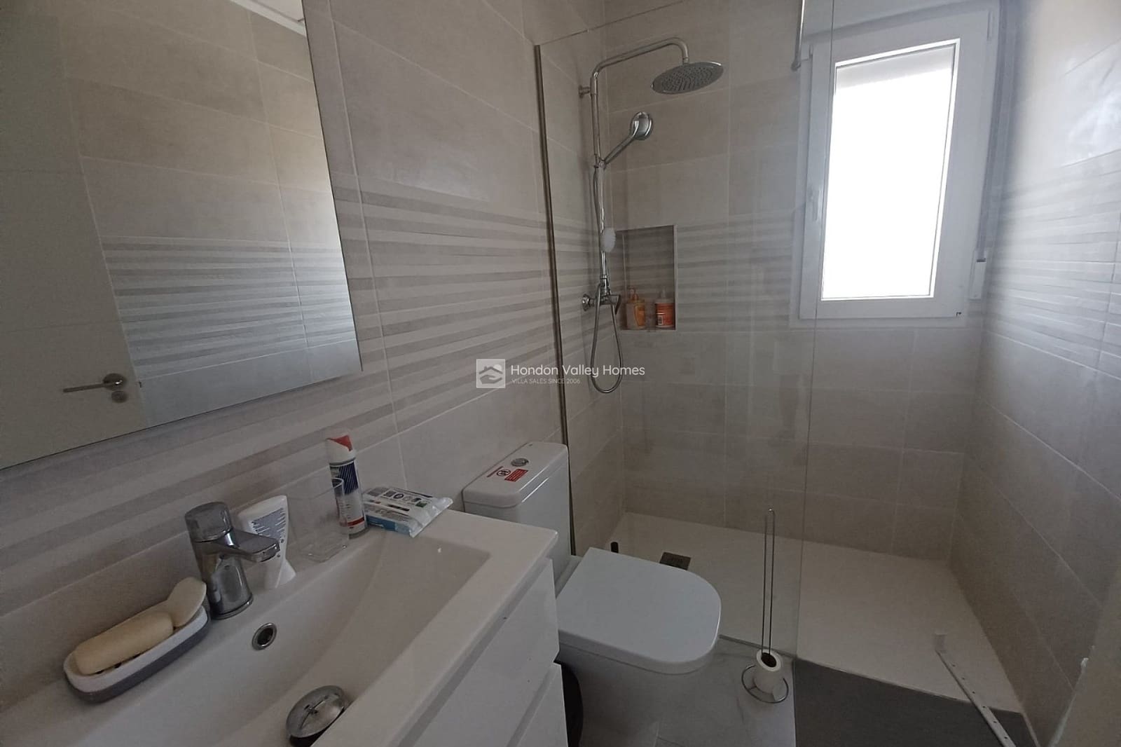 6 bedroom Villa for sale in Pinoso with pool garage - € 649,995 (Ref: 9869661)