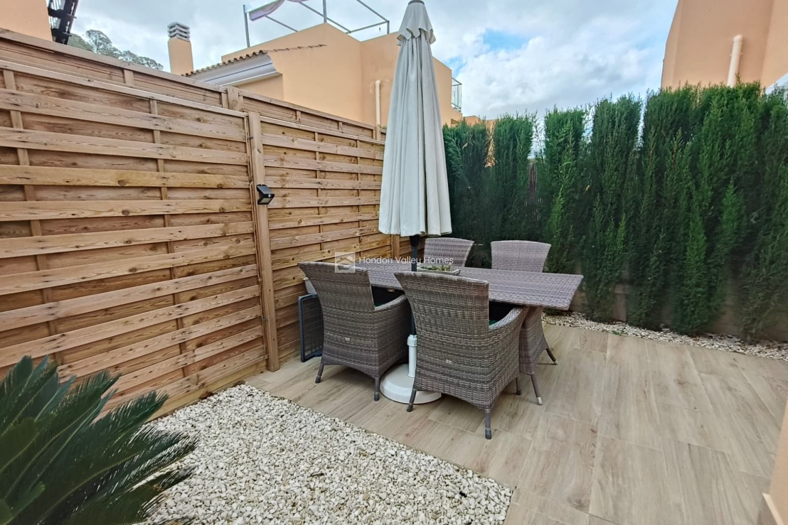 2 chambre Villa/Maison à vendre à La Romana avec piscine - 246 000 € (Ref: 9869662)