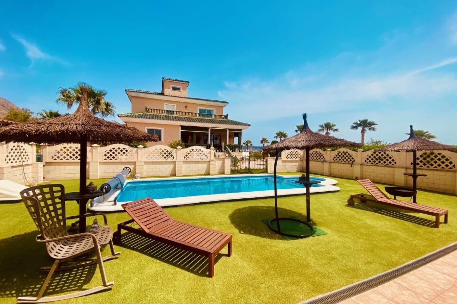 4 chambre Villa/Maison à vendre à Macisvenda avec piscine garage - 475 000 € (Ref: 9869663)